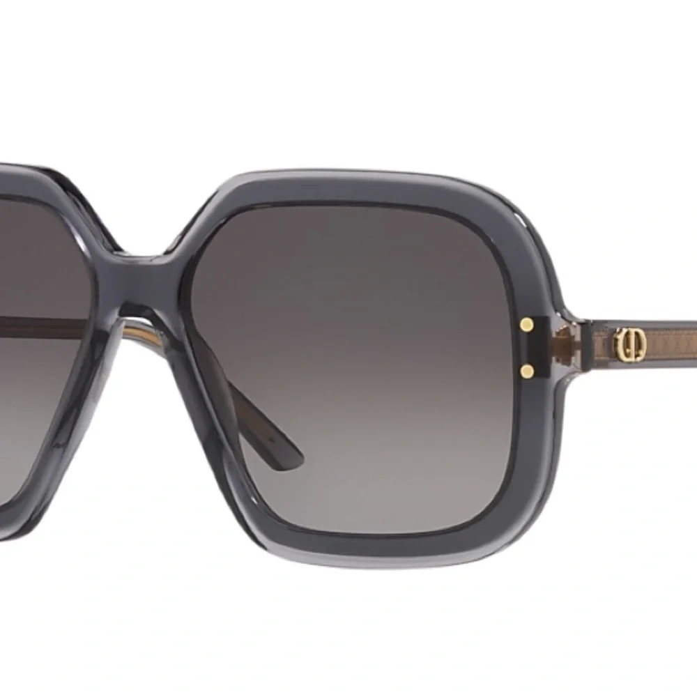 Dior Black and Gray Sunglasses
DiorHighLight S1I NWT 100% authentic - Picture 7 of 12
